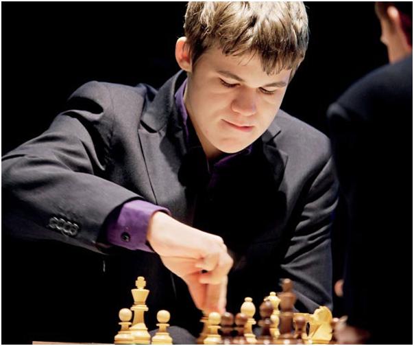 Magnus Carlsen com 13 anos vence Karpov., By Xadrez Brasil